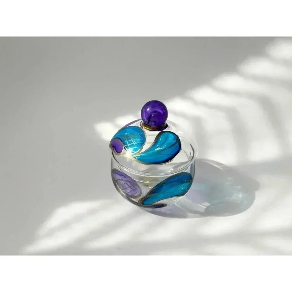 Italian Hand Painted Delicate Oggetti Dell'Artigianato Artistico Candy Jar